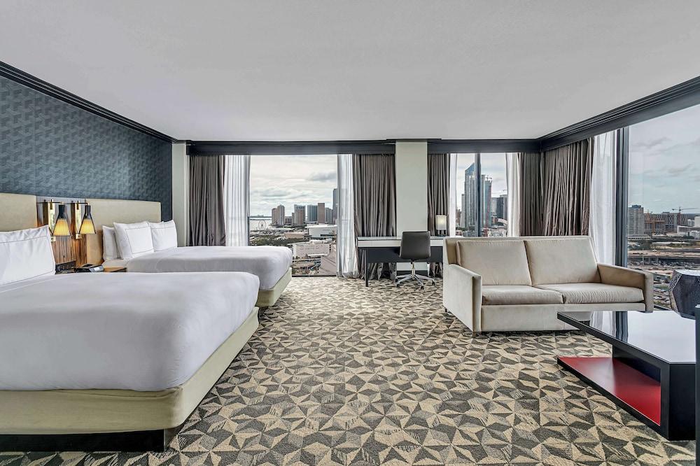 Hilton Miami Downtown photo 38
