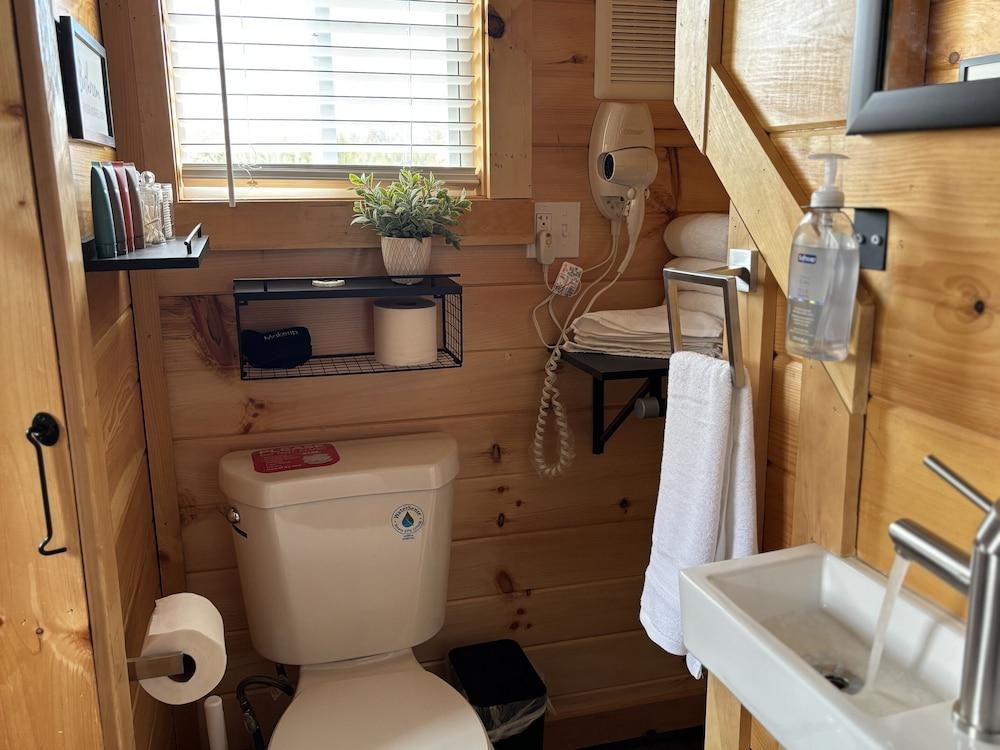 Sojourn Lodging photo 24
