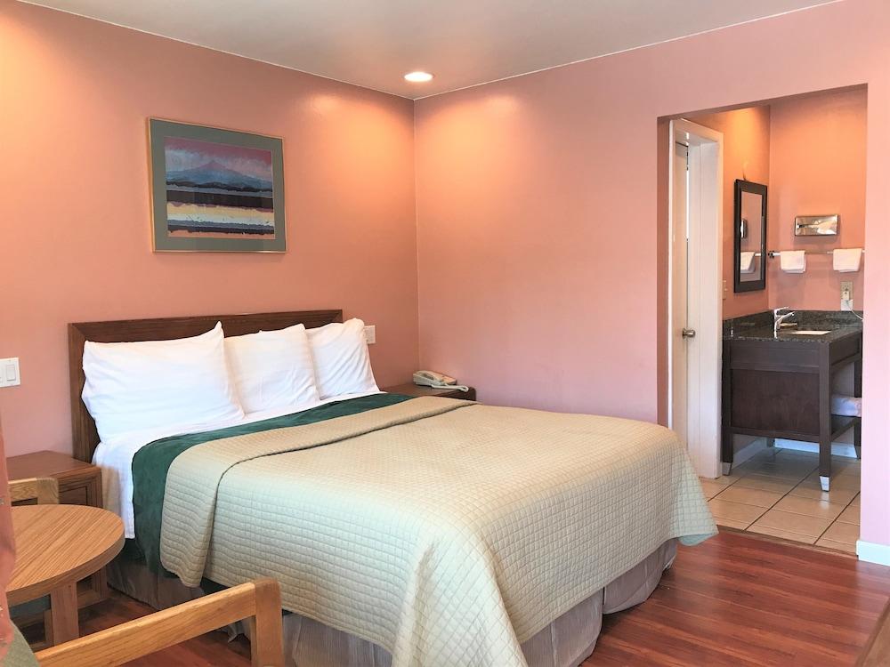 Bestway Inn photo 31
