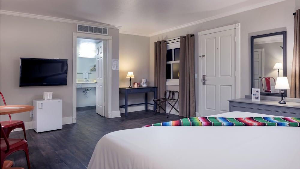 Palm Canyon Hotel & RV Resort photo 66