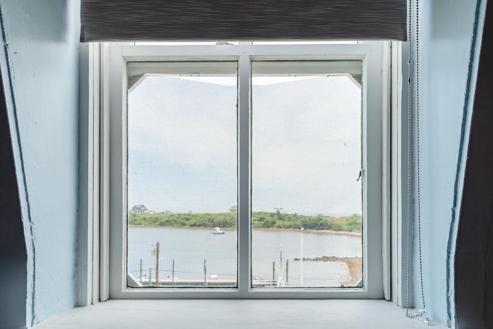 Narragansett Inn photo 56