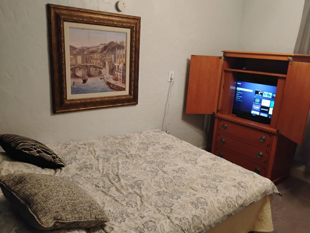 BV MOTEL photo 10