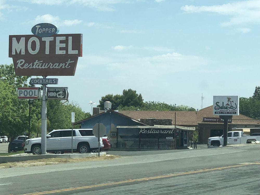 Topper Motel photo 38
