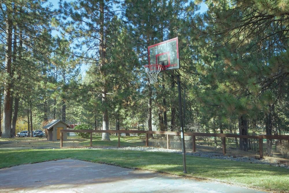 Seventh Mountain Resort photo 65