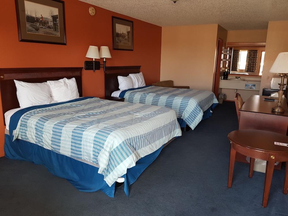 Budget Host Inn Eastland photo 30
