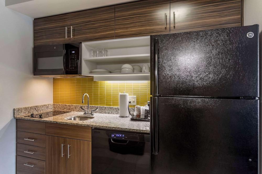 MainStay Suites Bowling Green North photo 30