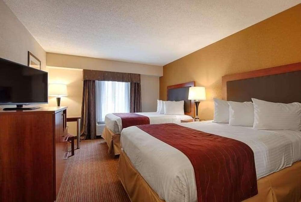Days Inn by Wyndham Indiana PA Near IUP photo 7