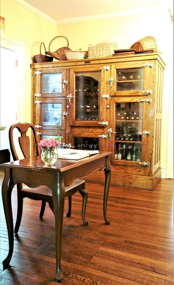 Le Chambord at Curry Estate photo 19