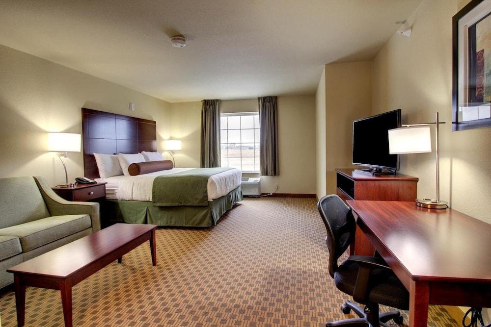 Stanton Inn & Suites photo 5