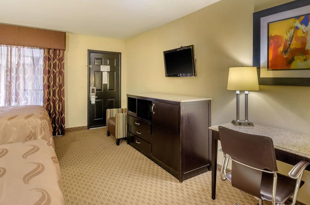 Quality Inn Covington Downtown photo 7