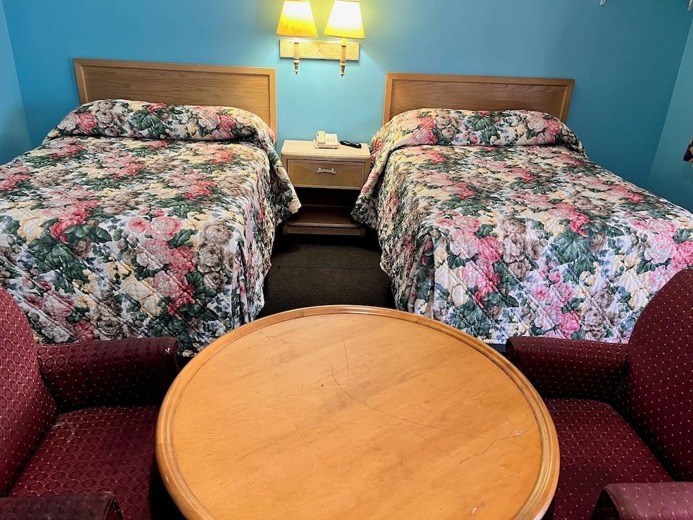 BUDGET INN photo 8