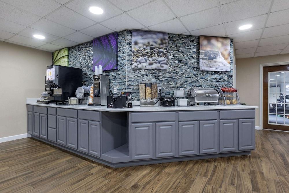 Sleep Inn & Suites Grovetown - Augusta West photo 30