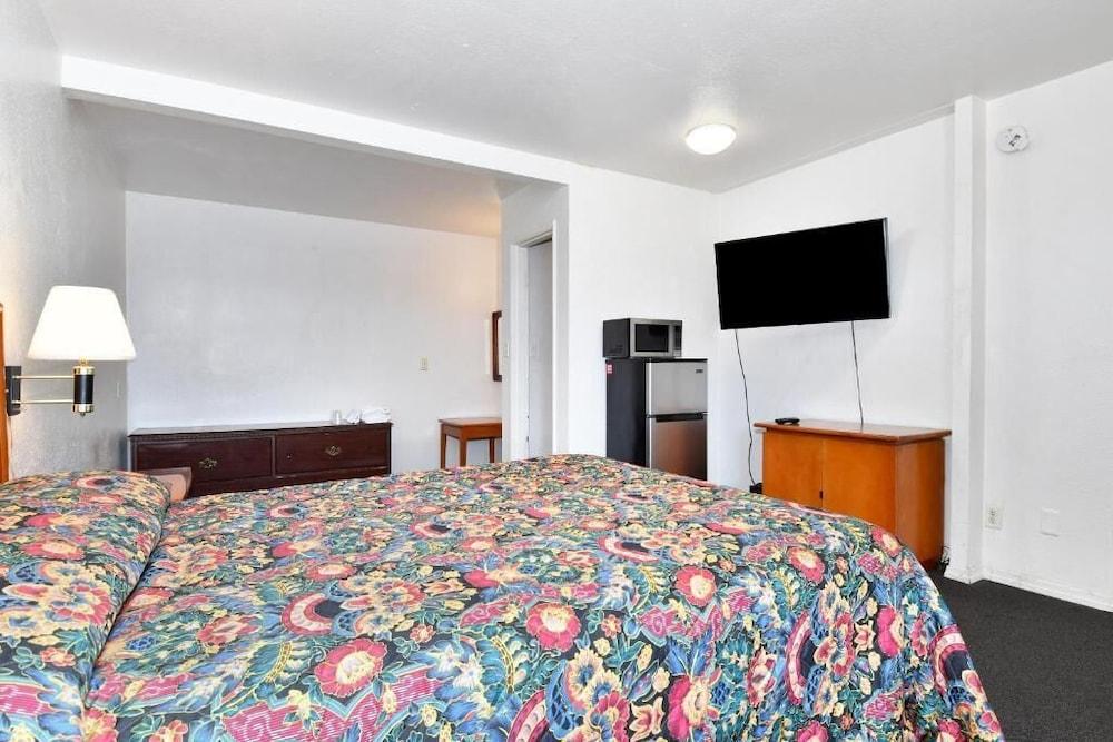 Budget Motel photo 17