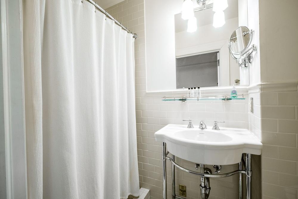 Hotel 340 photo 76