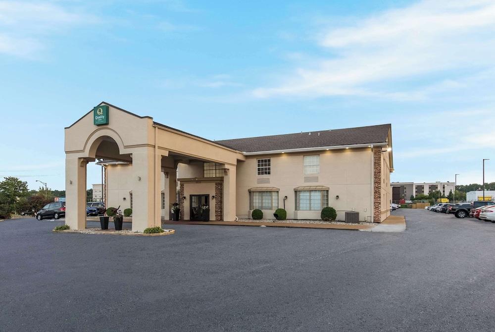 Quality Inn Saint Louis Airport photo 19