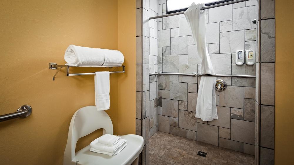 Bryson Inn photo 6