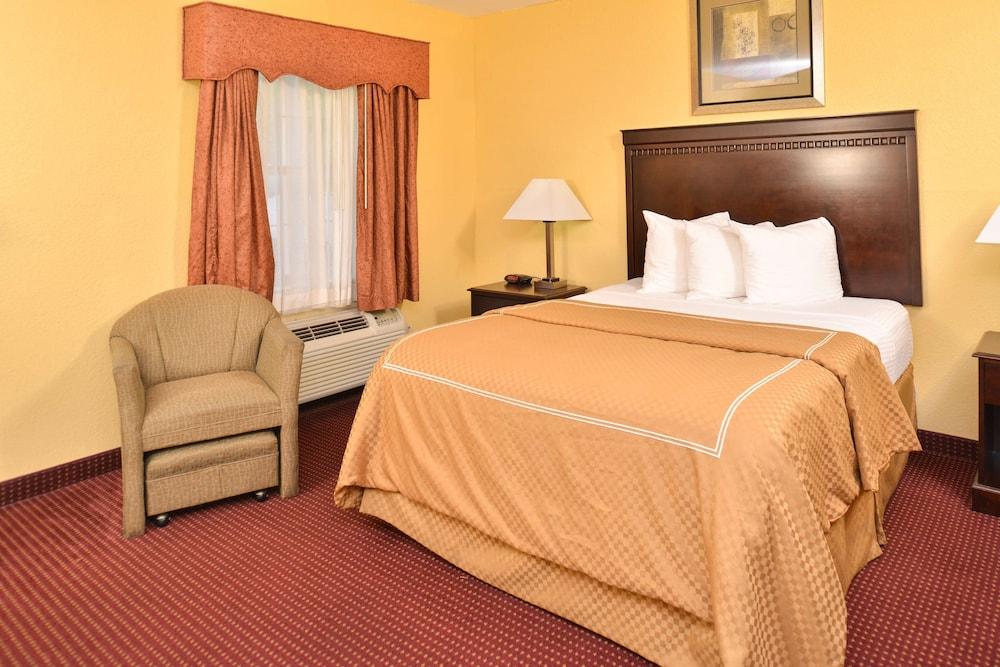 Americas Best Value Inn Winnsboro, LA photo 9