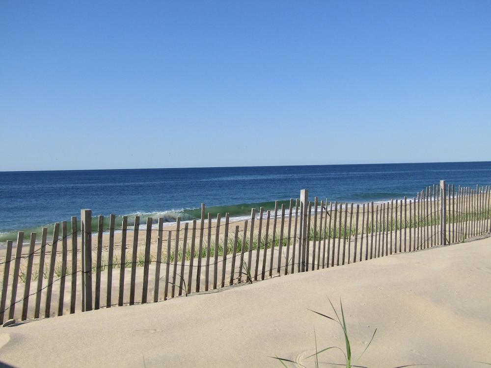 Sole East Beach photo 22