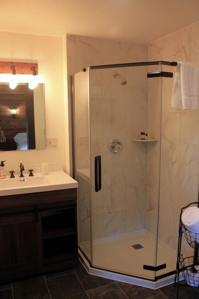 Highland Lodge photo 23