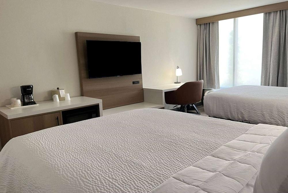 La Quinta Inn & Suites by Wyndham Myrtle Beach photo 17