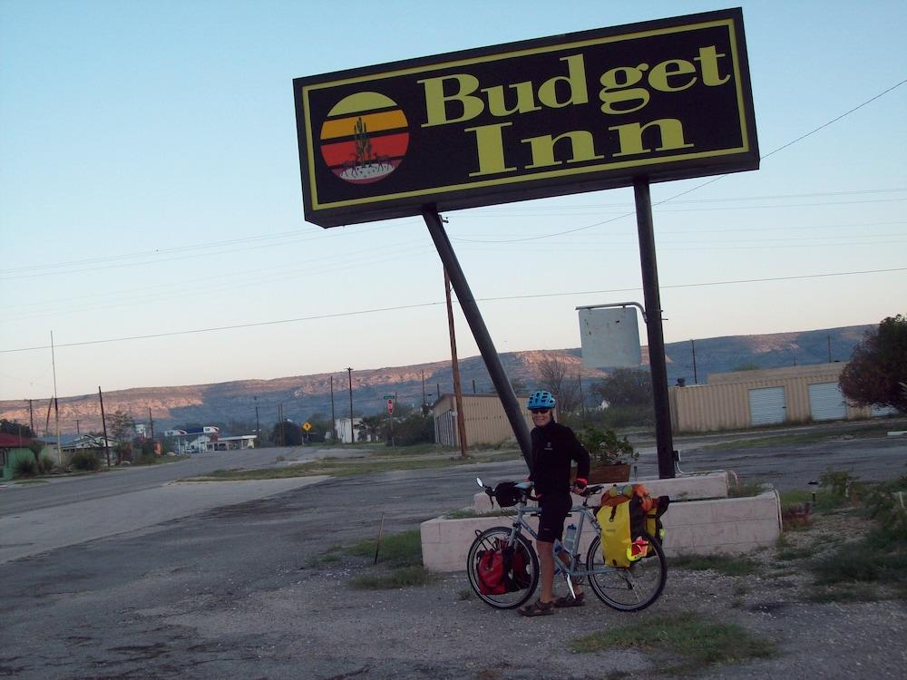 Budget Inn Sanderson photo 1