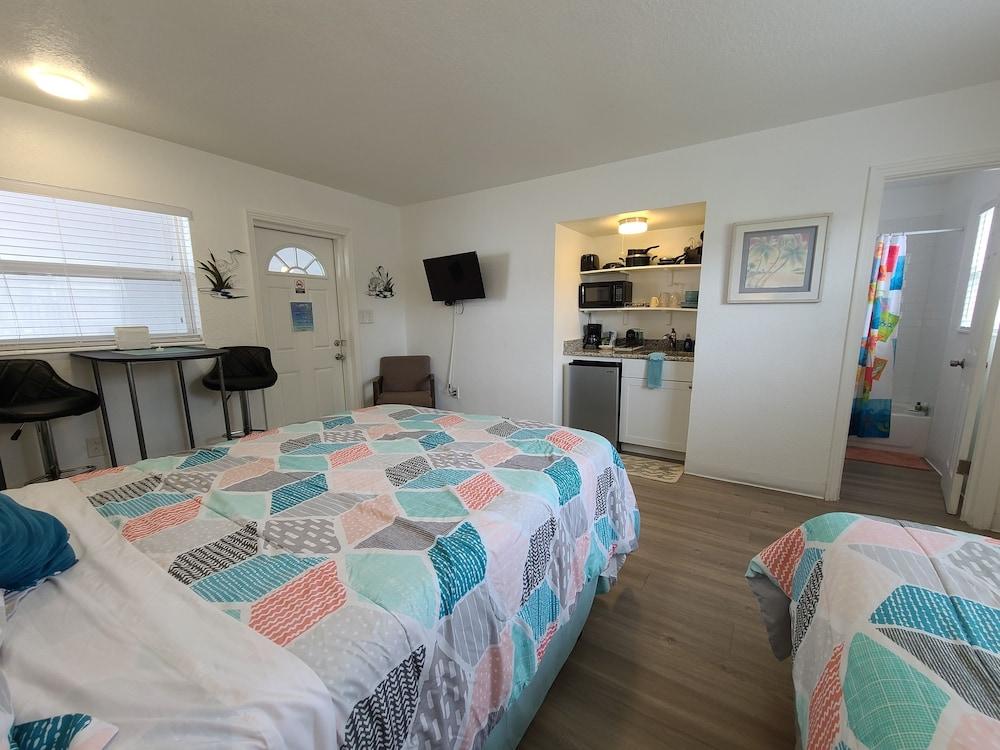 Sun Island Motel photo 4