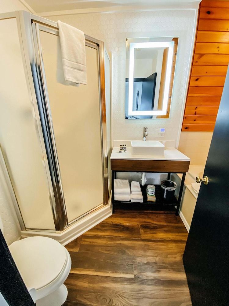 Cascade Lodge photo 57
