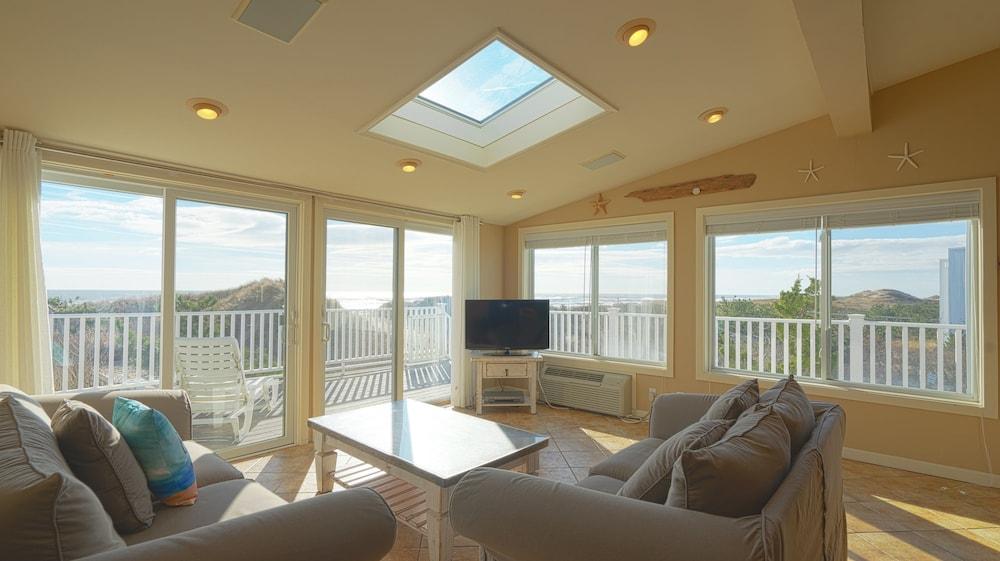 Sea Crest Resort photo 55