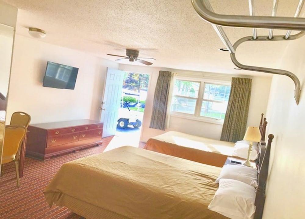 Exit 5 Resort & Condominium photo 28
