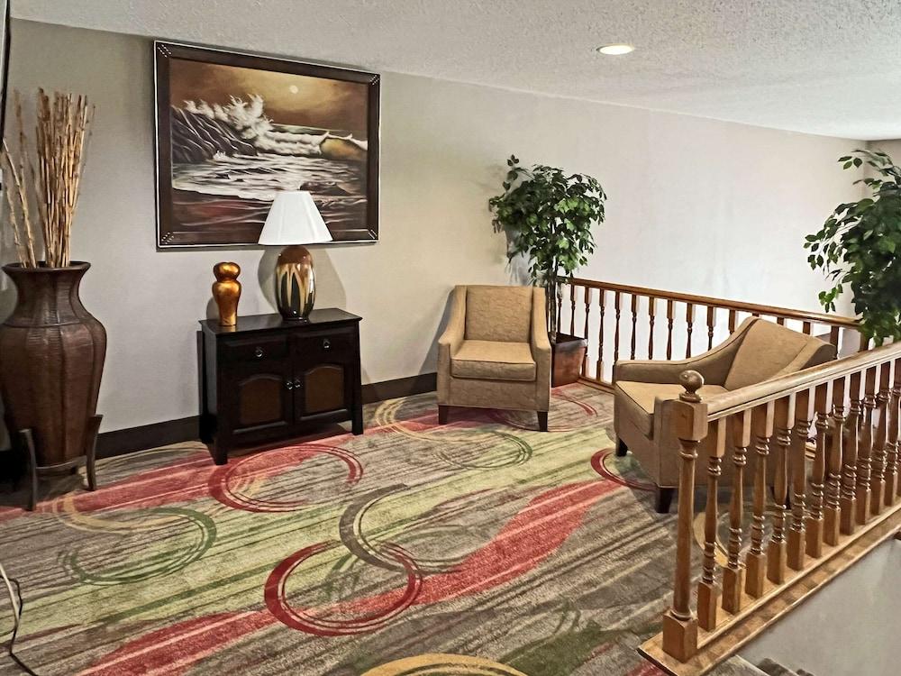 Quality Inn Mitchell I-90 photo 6