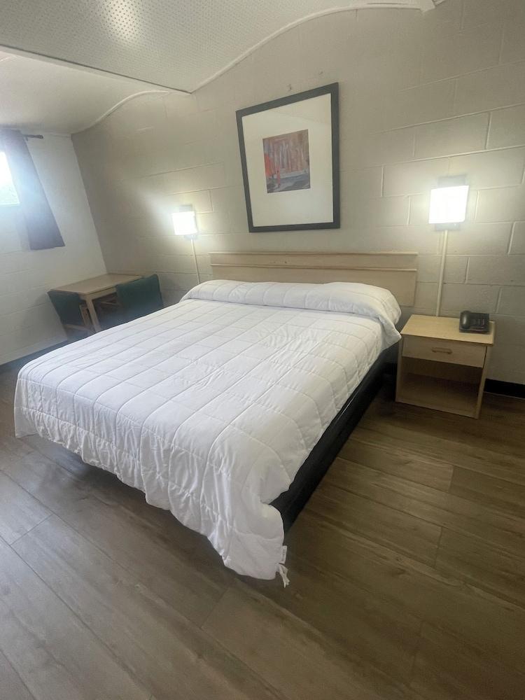Georgianna Motel photo 5