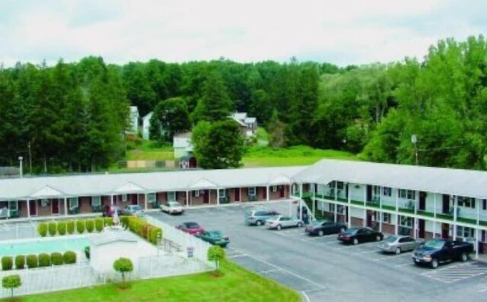 Pilgrim Inn photo 27
