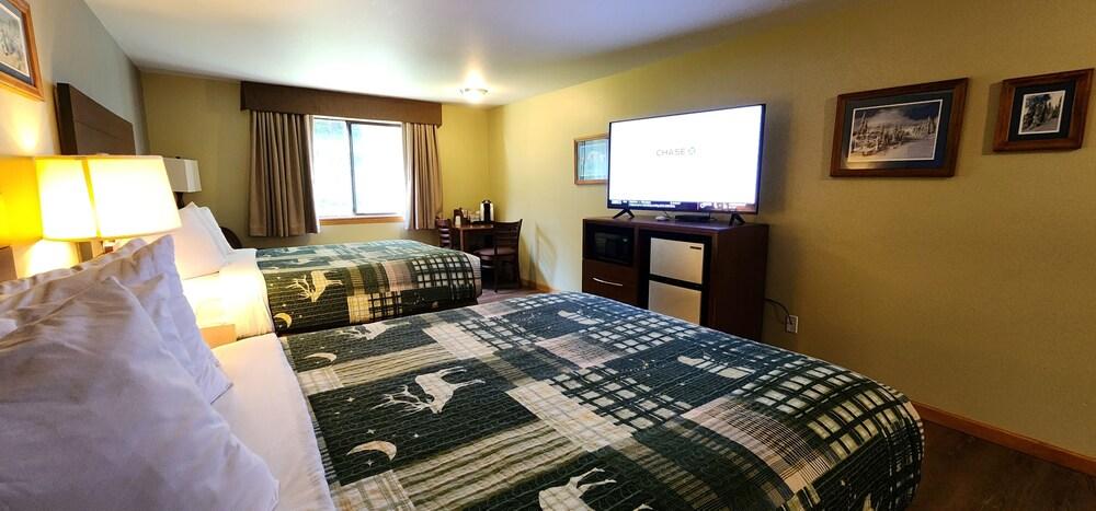 Nisqually Lodge photo 14