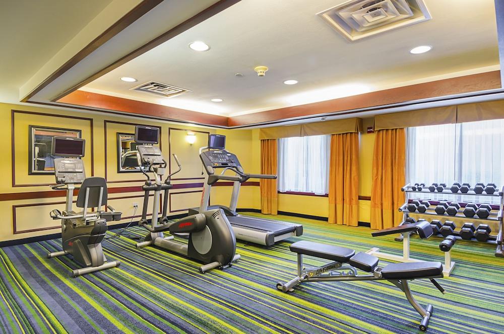 Quality Inn Boston - Revere photo 7