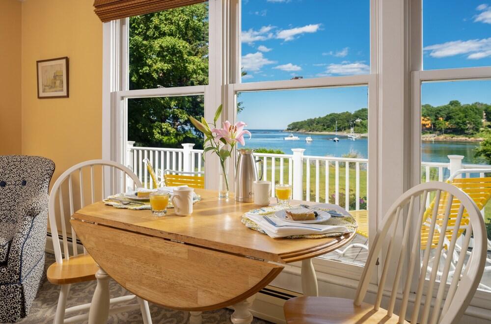 Dockside Guest Quarters & Restaurant photo 32