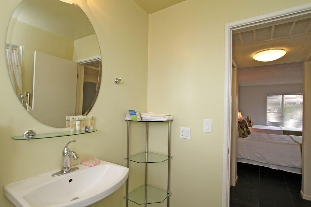 Lido Palms Resort and Spa (Adults Only) photo 10