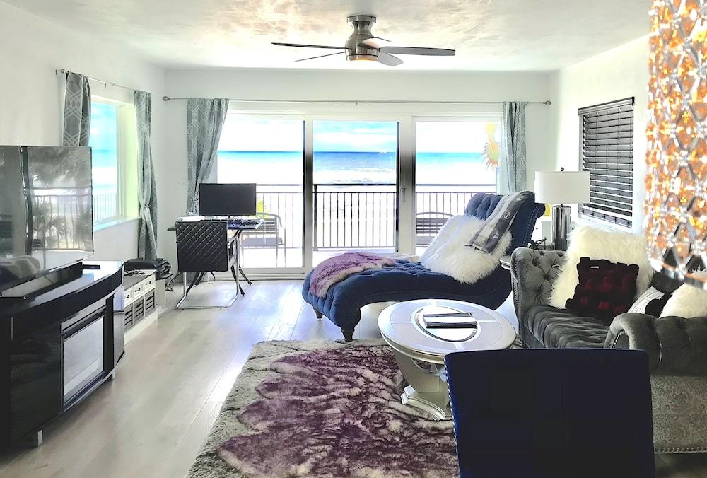 Organic Beach Retreat photo 37