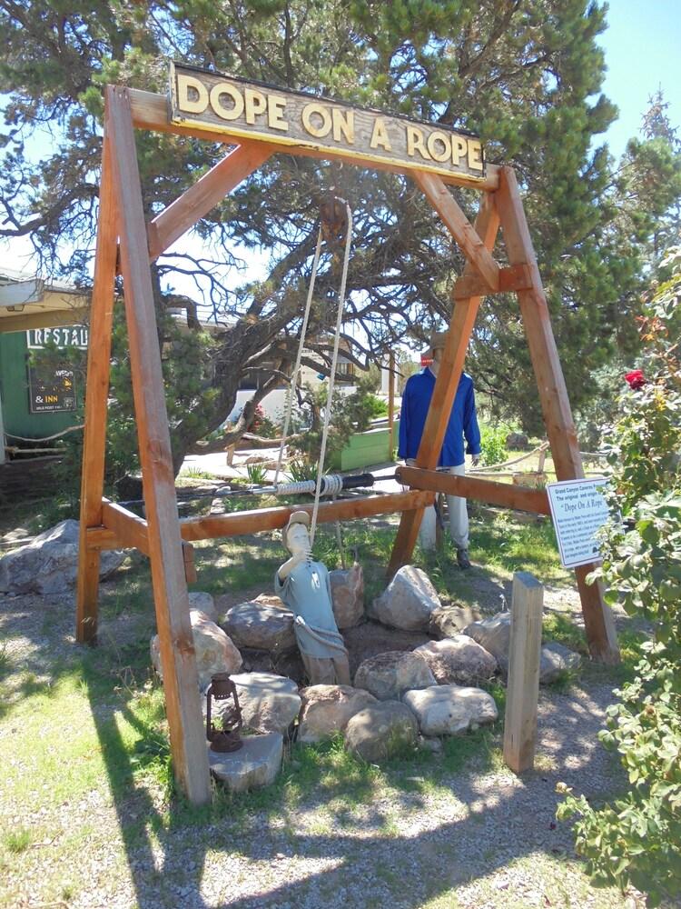 Grand Canyon Caverns Inn photo 45
