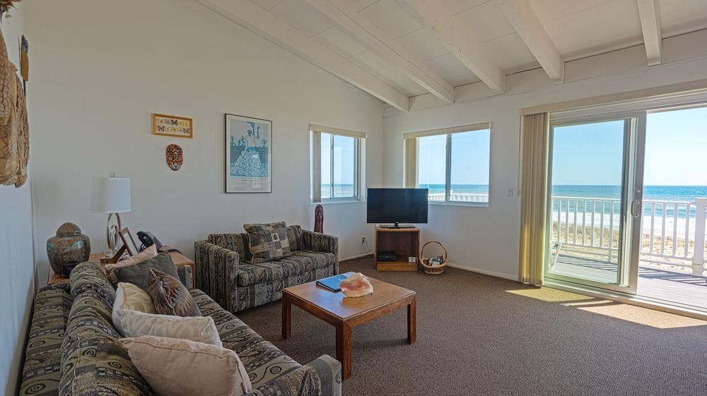 Sea Crest Resort photo 43