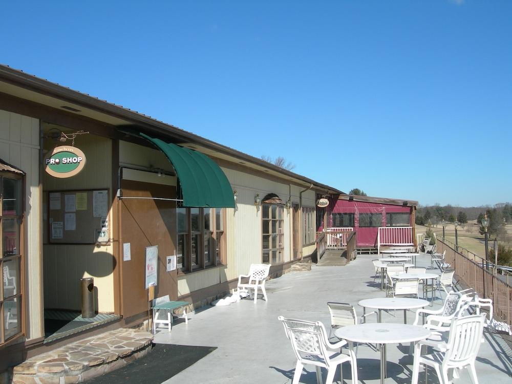 Baneberry Golf and Resort photo 7