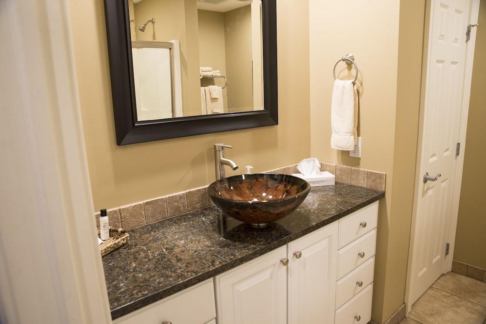 Riverwalk Place Resort & Spa photo 49