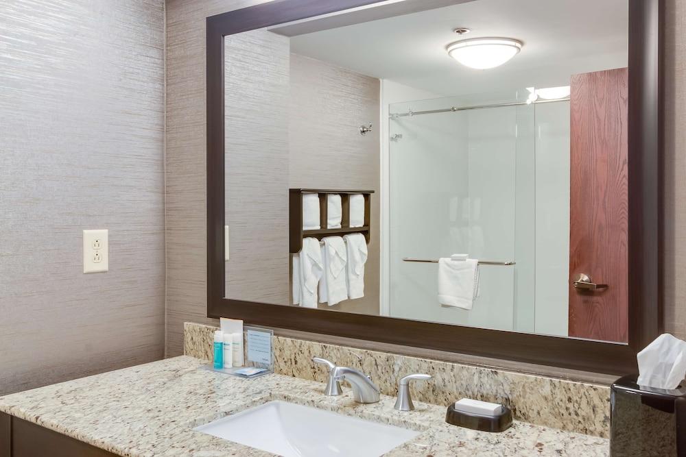 Hampton Inn Bellevue / Nashville-I-40 West photo 23