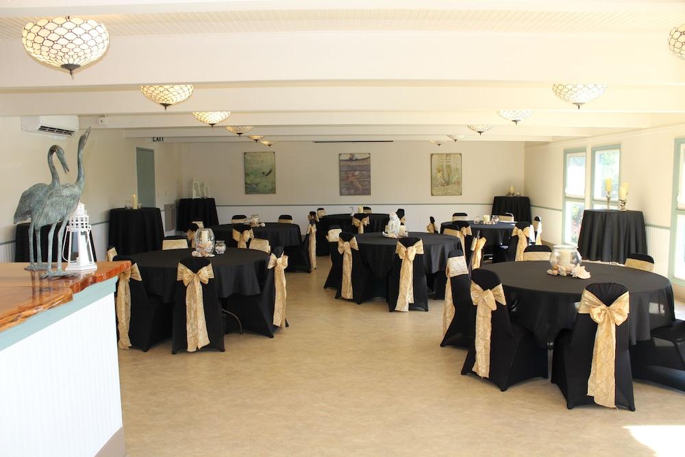 Chateau Westport Resort photo 37
