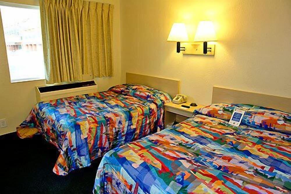 Motel 6 Chandler, AZ photo 15