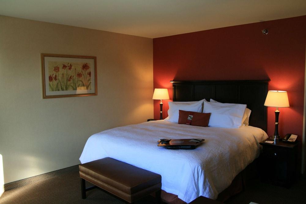 Hampton Inn Las Vegas North Speedway photo 13