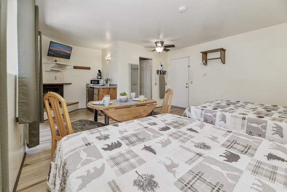Big Bear Lakefront Lodge photo 10