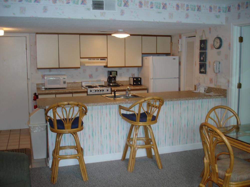 Myrtle Beach Resort by Beach Vacations photo 44