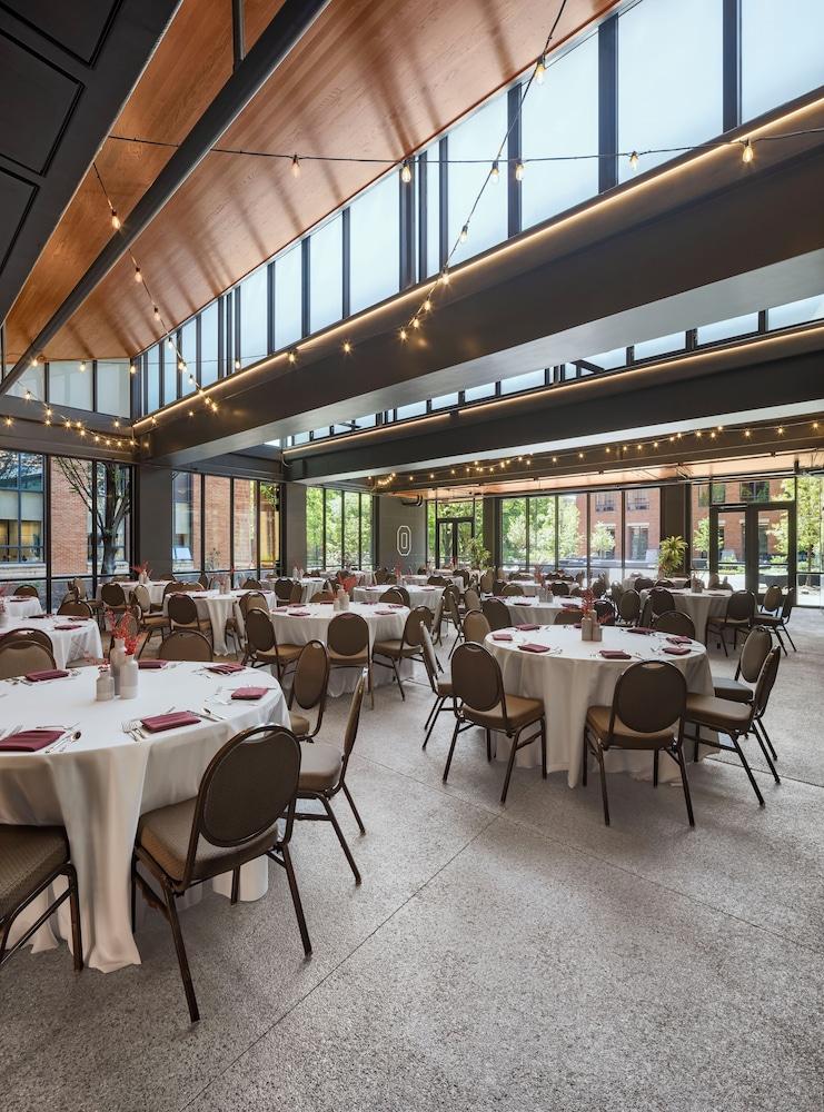 The Blackwell Inn and Pfahl Conference Center photo 2