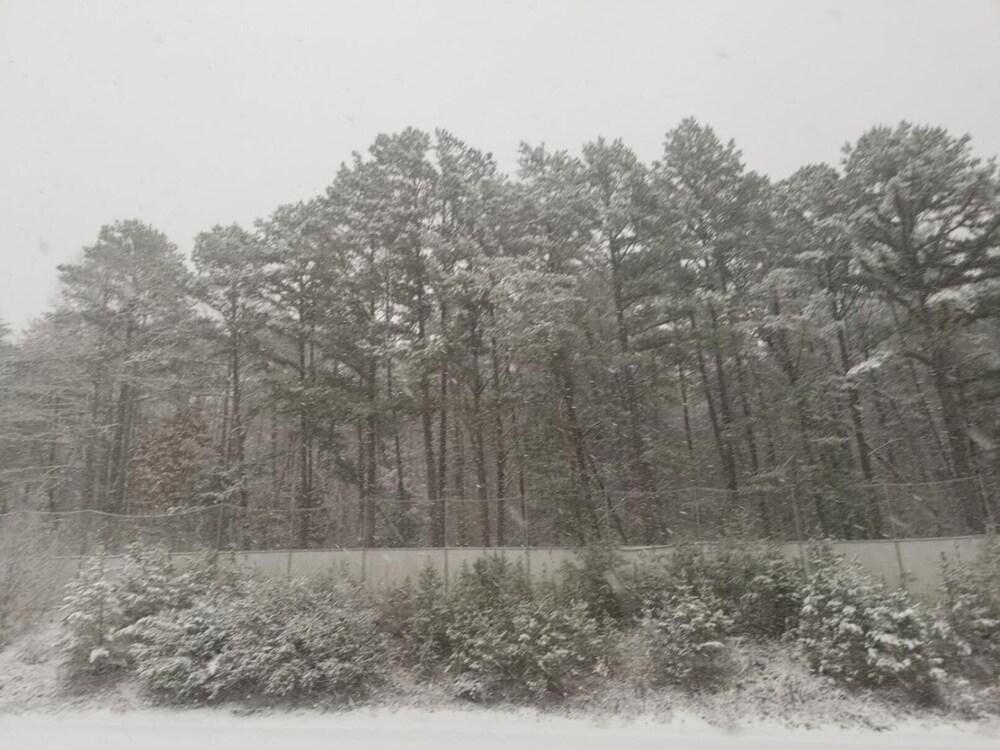 Blue Ridge Rustic Inn photo 32