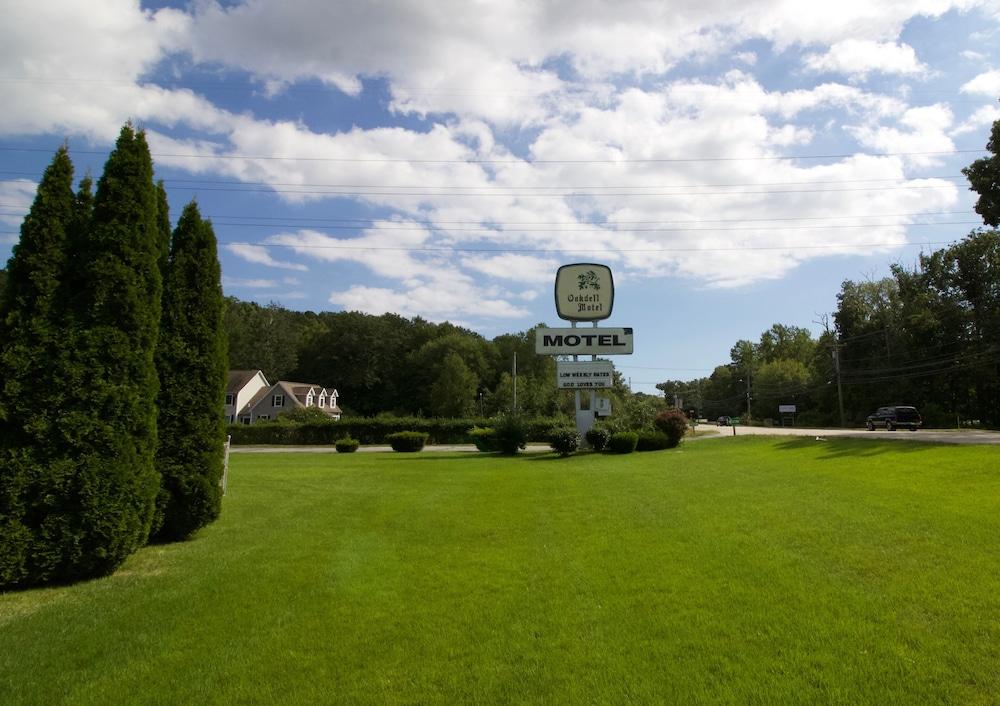 Oakdell Motel photo 33